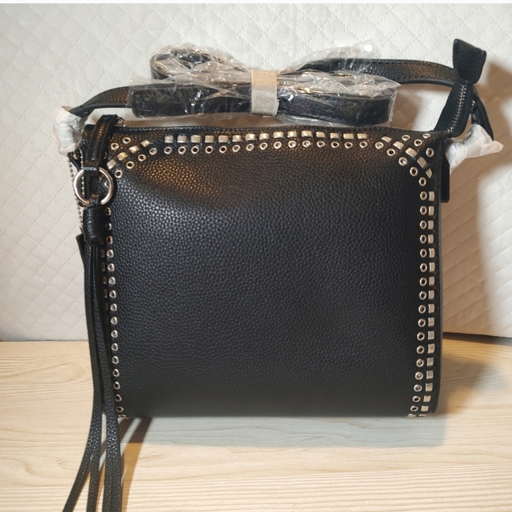SeOsto Black Crossbody NEW - Picture 4 of 8